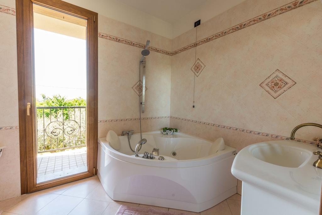 Maryhouse Villa Borso del Grappa Exterior photo